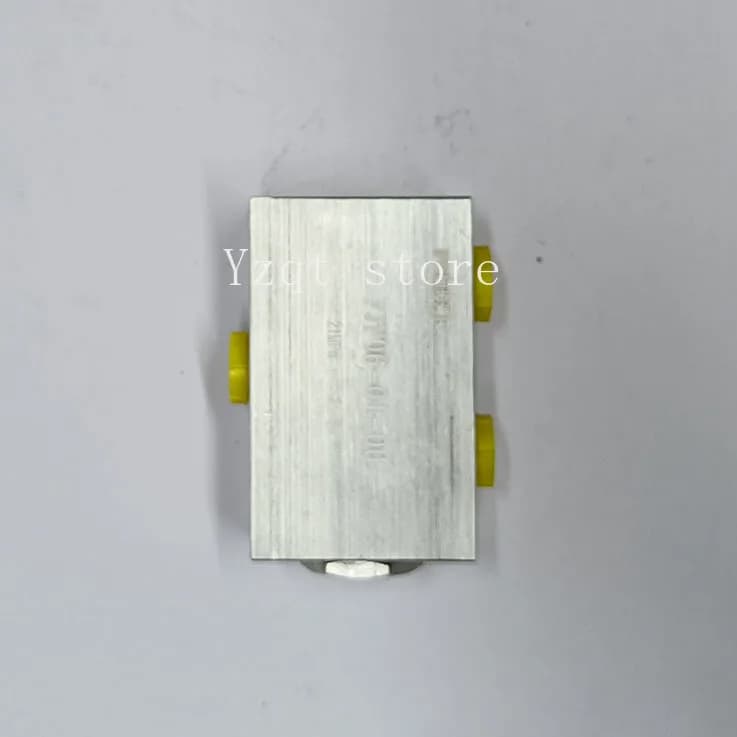 High-precision and large-flow hydraulic synchronization, one-control four for split-flow collector valve, two-way oil cylinder