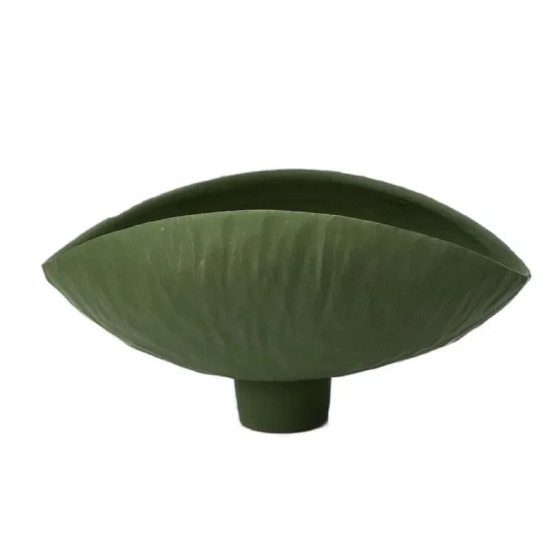 Desktop flower storage device