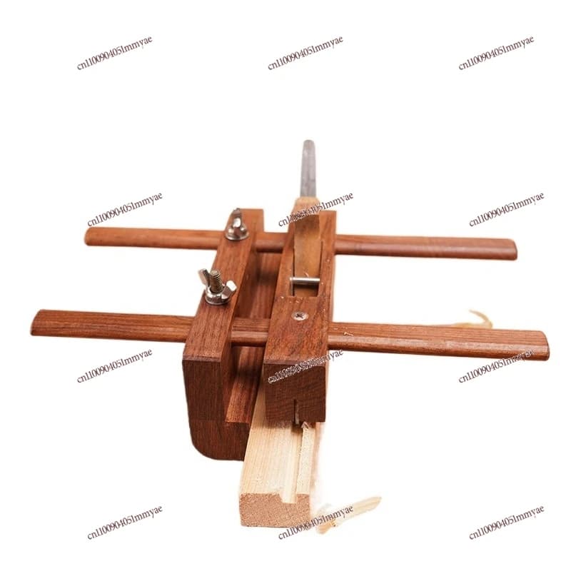 Groove planer, woodworking planer, woodworking tool, adjustable distance