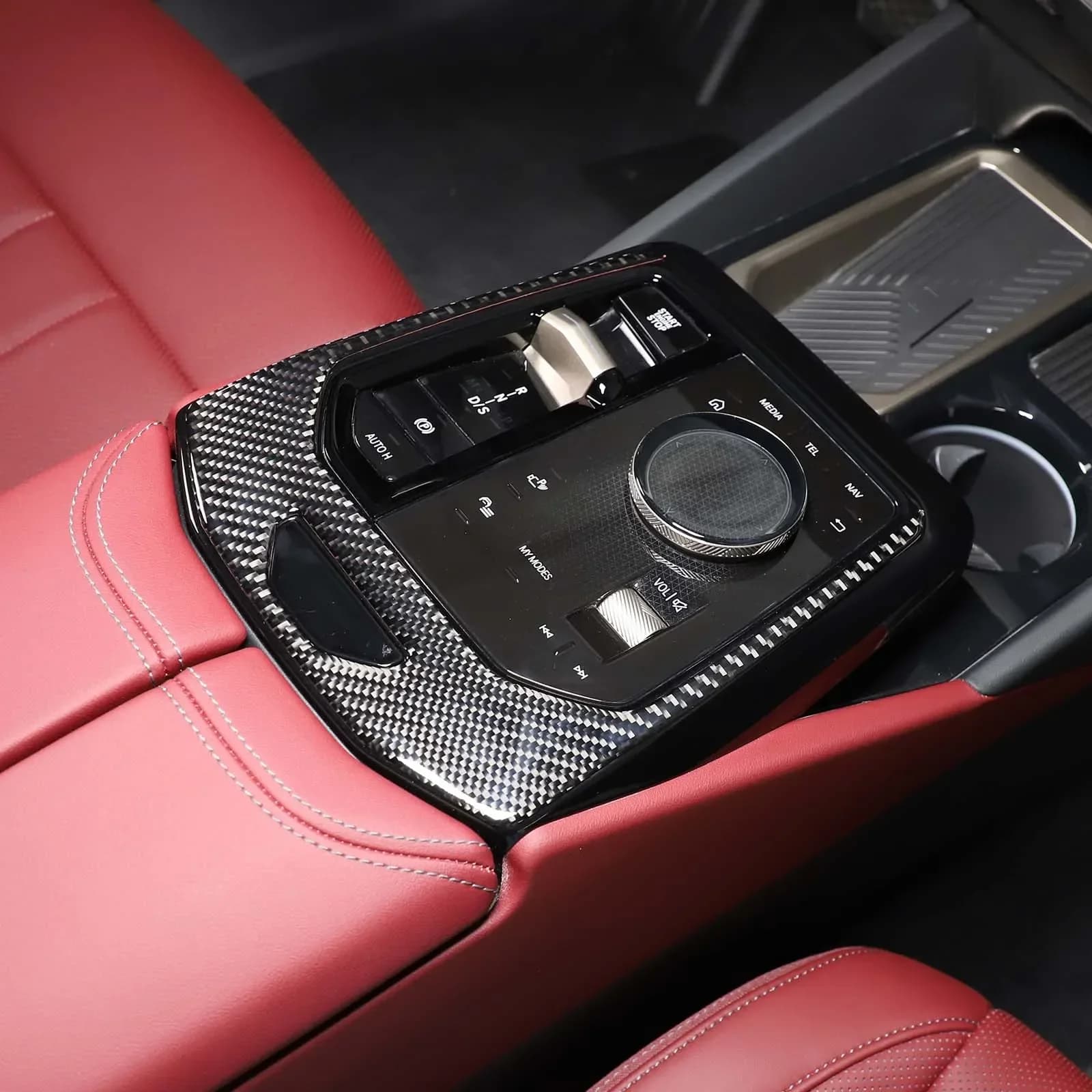 1Pcs Soft Carbon Fiber For BMW 5 Series G60 2024+ Car Center Control Gear Panel Frame Sticker Car Interior Accessories