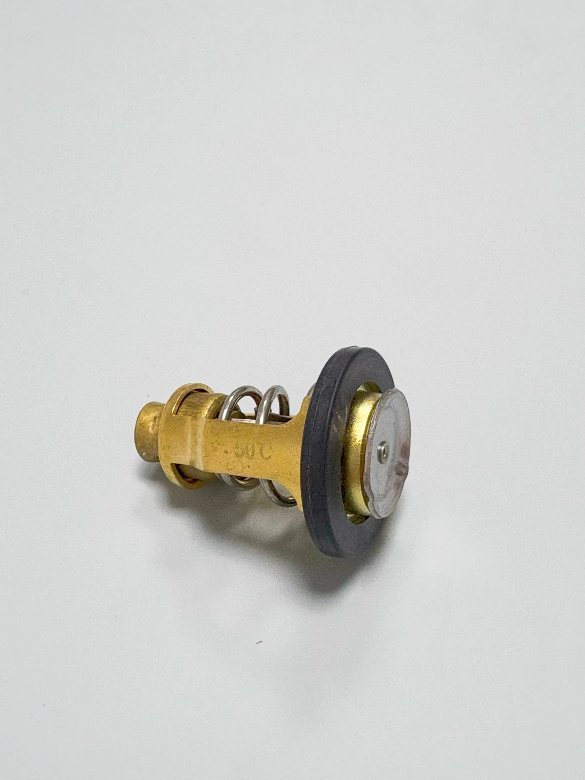 1pc for Suzukis Four stroke external engine thermostat 60-300 Horsepower external temperature control valve 50℃-60℃