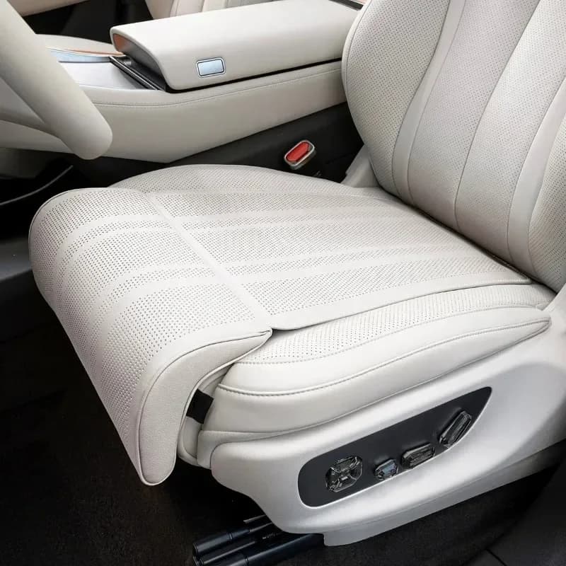 Car Seat Extended Footrest Driver and Passenger Leg Rest Universal Car Seat Cover Leather Breathable Non-slip Cars Seats Cover