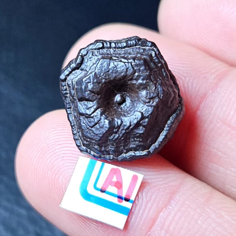 Natural Mini carbonado Energy Stone Mineral Specimen Teaching supplies Aquarium decorations Reiki Gift