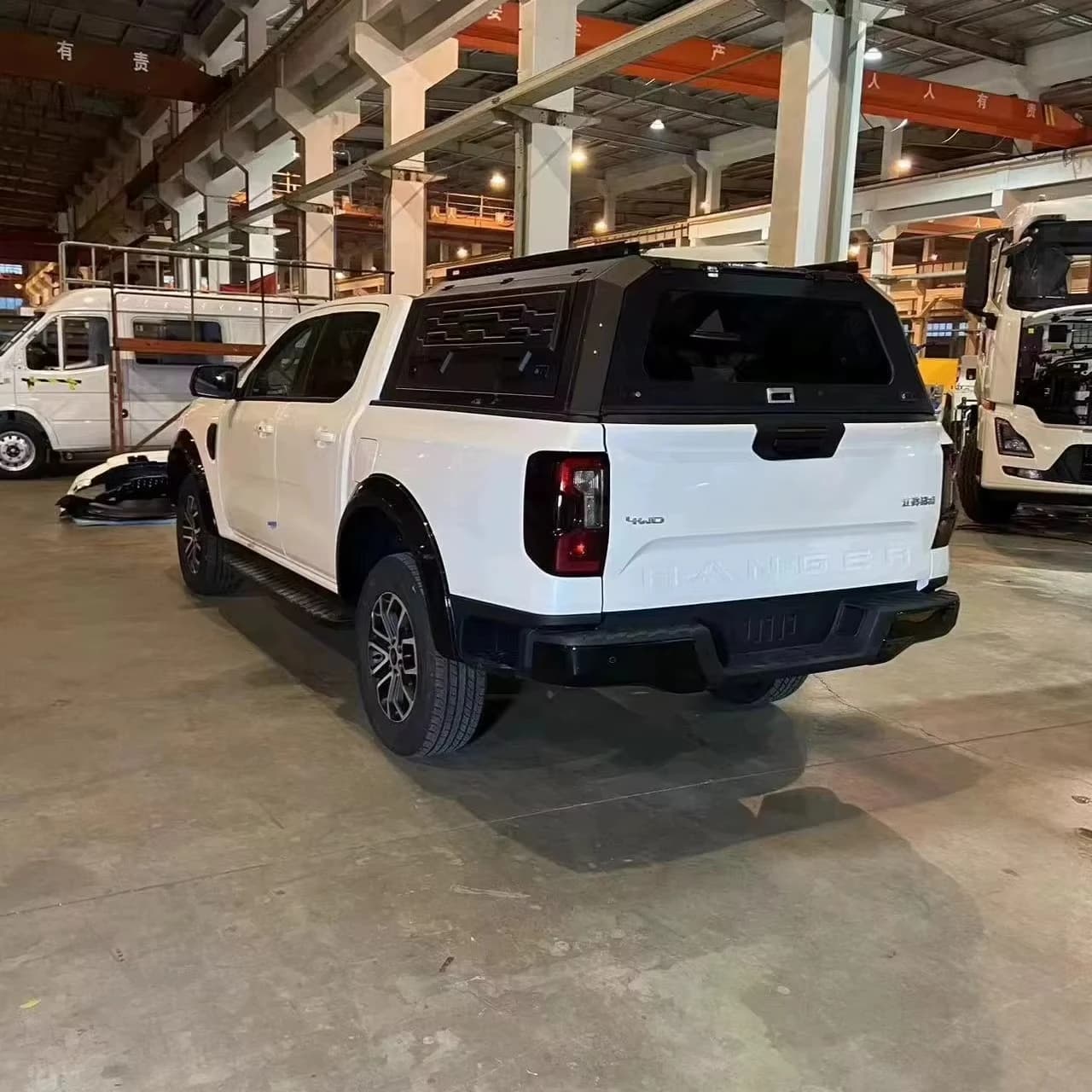 Overlanding Waterproof Aluminum Alloy Hardtop Canopy for Toyota Tacoma 5ft Pickup