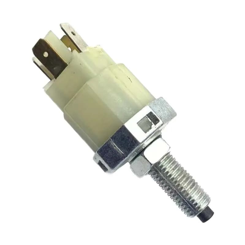 For Mazdas Seamasters S7/for Knights Qiyuns 3 Tiggos A3 A5 brake light switch A21-3720010