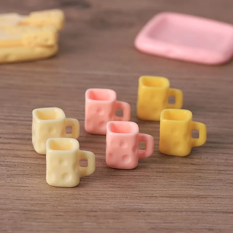 3pcs Mini Cheese Cup Empty Cup 3colors Resin Diy Dollhouse Keychain Pendant Handmade Miniature Landscaping Ornaments Home Decor