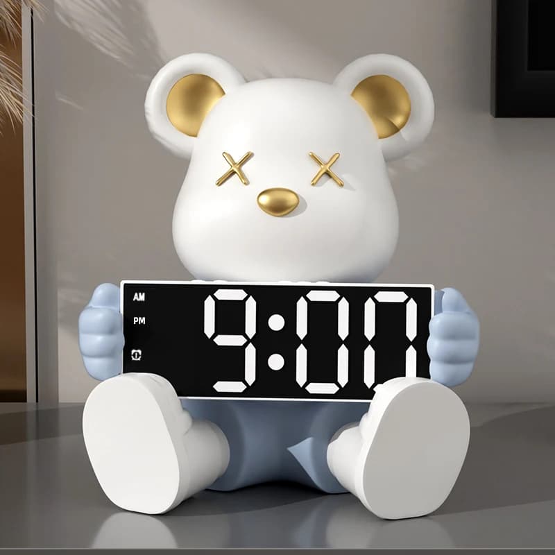 Cartoon Bear Living Room Decoration Desk Clock Fashion Mute Clock Nightstand Alarm Clock Restaurant Watch Bedroom Decoration