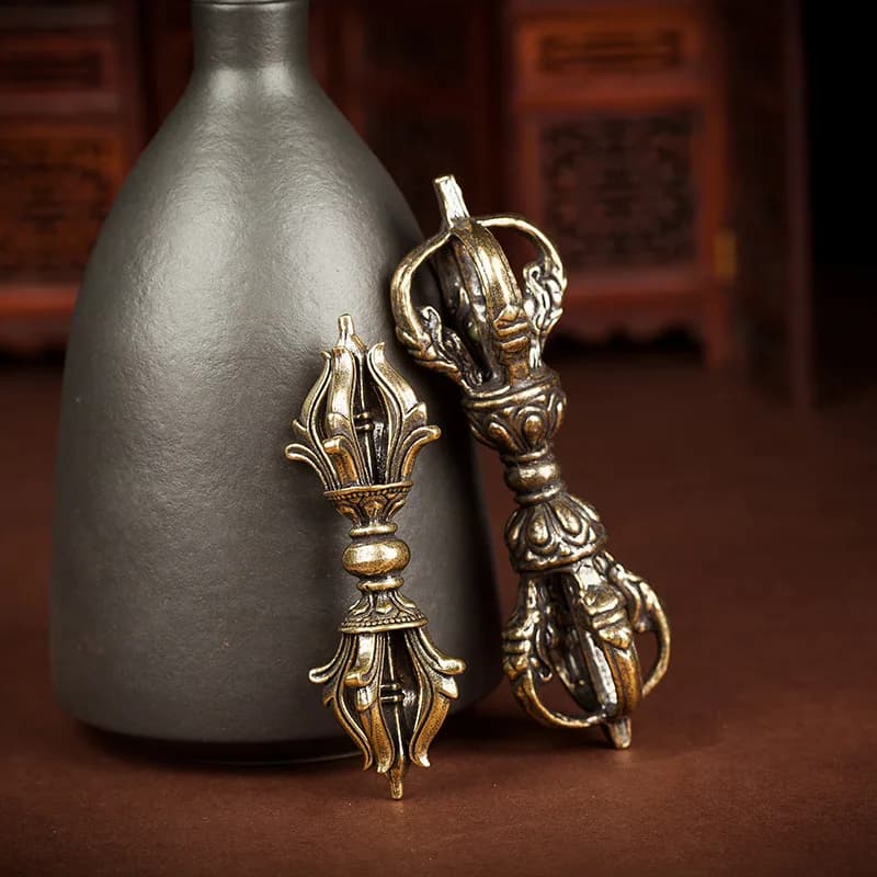 Brass retro five-pronged vajra handle, Tibetan esoteric ritual object, antique metal craft