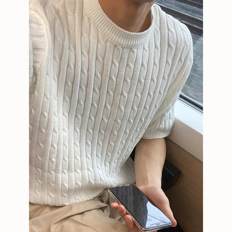 Summer Short Sleeved T-shirt Men Slim Fit Fashion Casual Knitted T-shirt Men Streetwear Korean Round Neck T Shirt Mens Top
