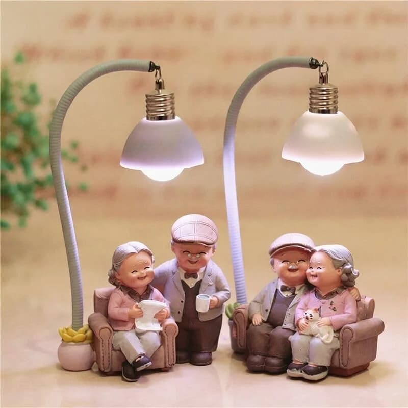 Grandparents Figurines Elderly Couple Figurines Craft Night Light Miniature Sweet Ornament Love Statue Bedside Decor Accessories