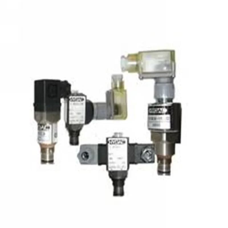 2025 Original HYDAC Pressure Transmitter VD8LZ.1/- DB VD2 GC. 0/-123-SQ Differential Pressure Transmitter VM 3 D.0 /-L24-SO135