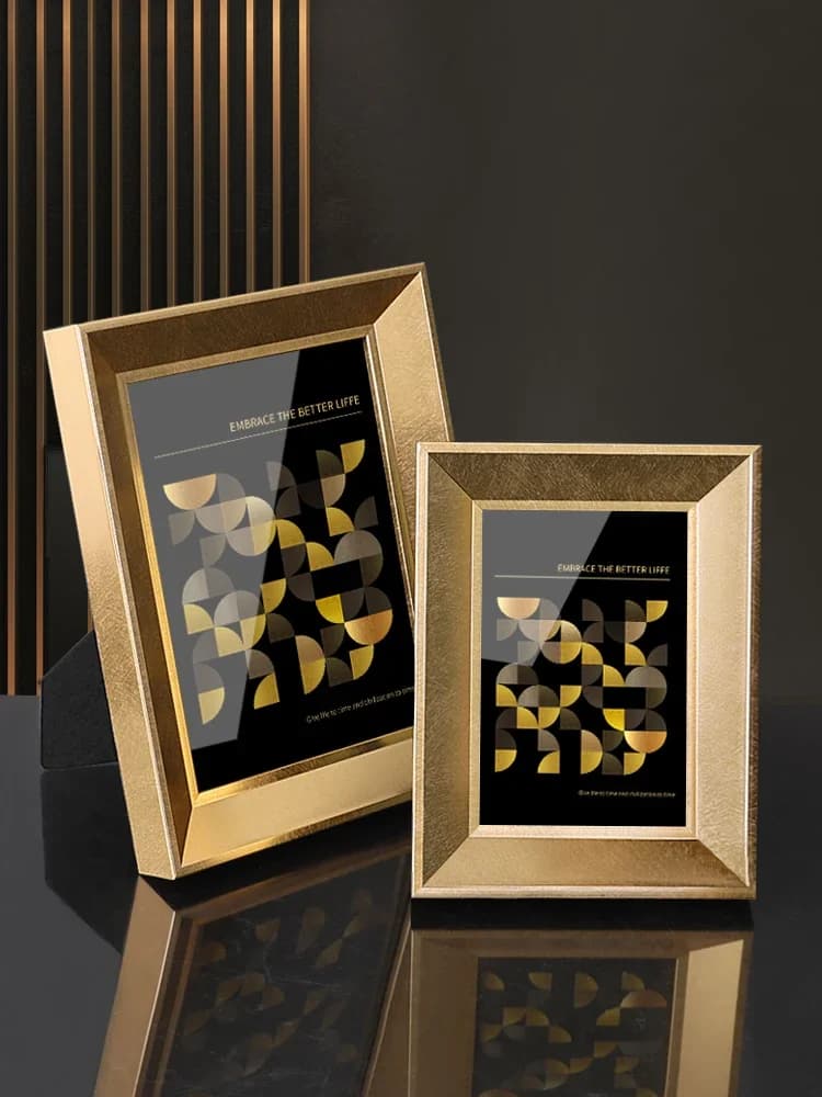 Black golden light luxury photo frame desktop display Wall mounted photo frame, background wall decor Sculpture art ornaments