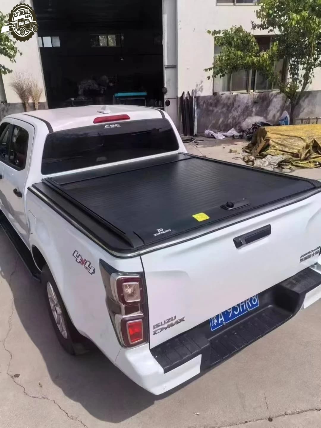 EXTREME Cheap Price Pickup Truck Bed Cover Roller Lid Manual Hard Retractable Tonneau Cover for Isuzu DMAX