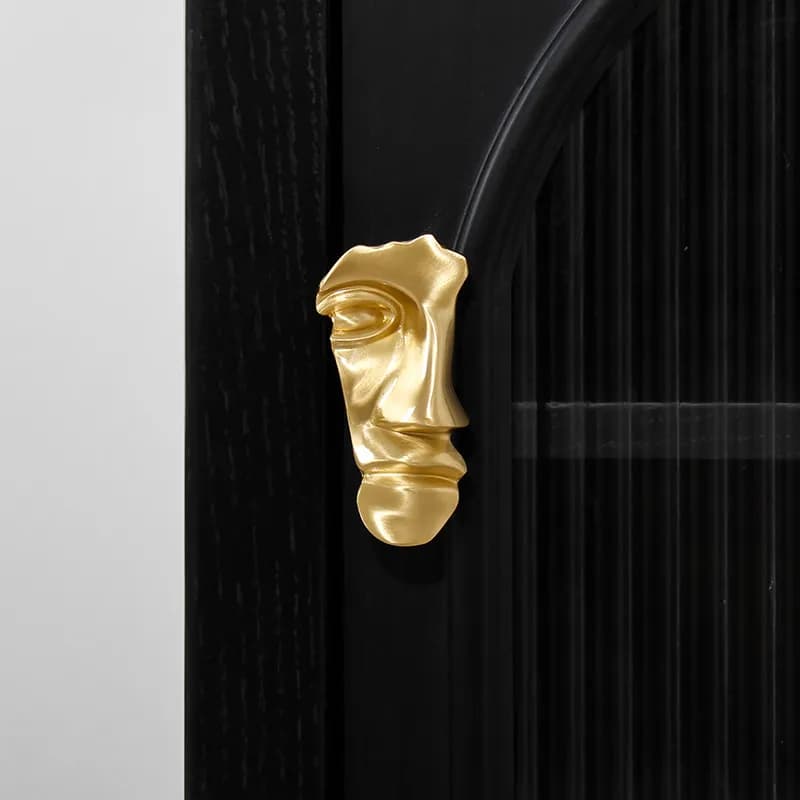 Nordic modern brass art handle portrait mask light luxury simple drawer cabinet wardrobe door creative face handle