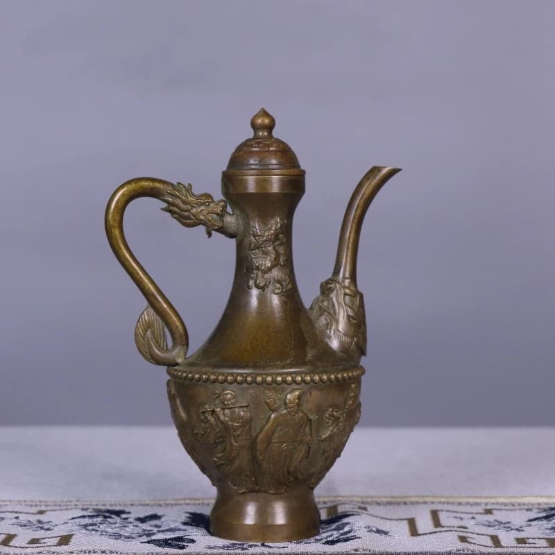 All-brass finely carved "Hundred Blessings" wine flask, restaurant copperware decoration, vintage-style long-spout dragon and ph