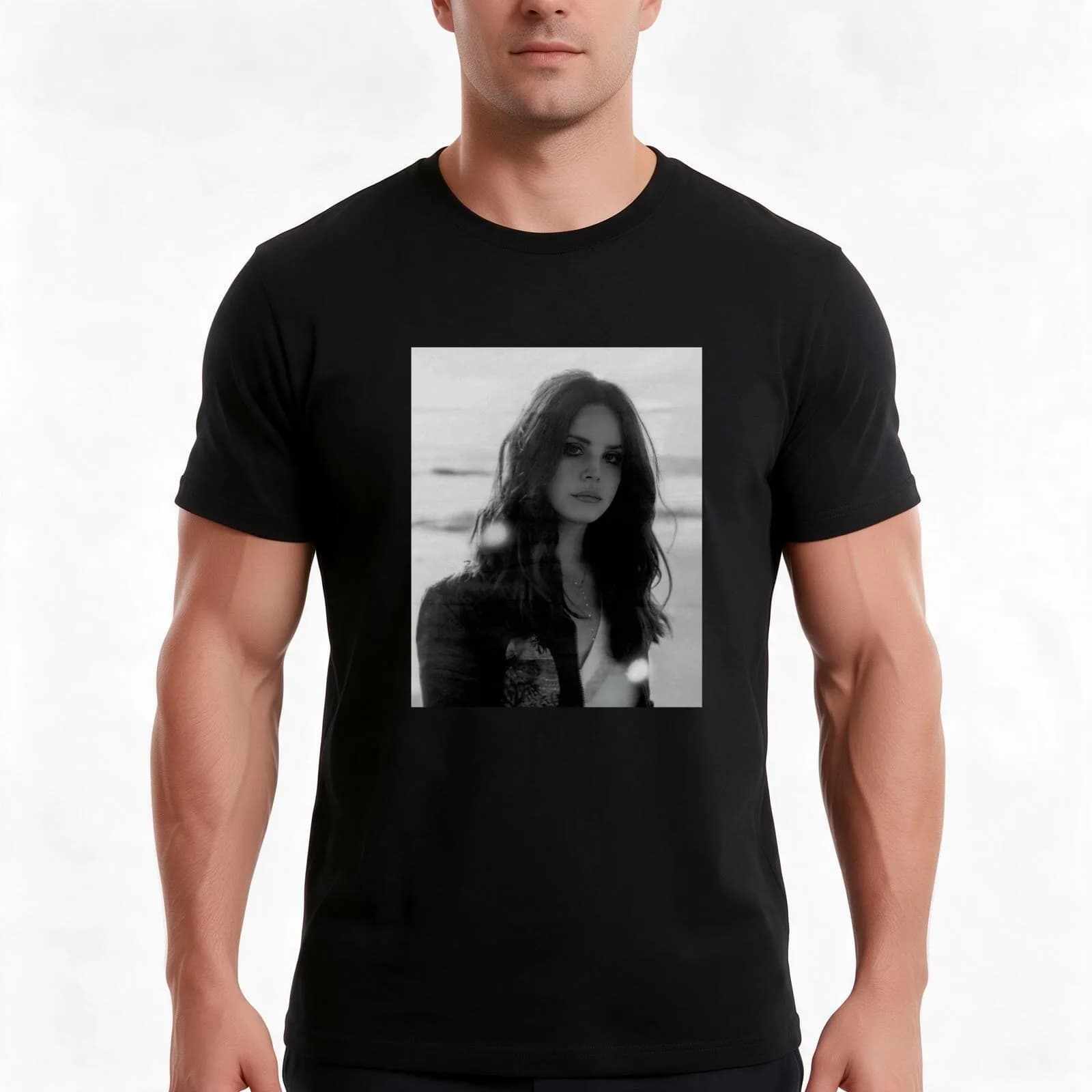 Lana Del Rey portrait at the beach T-Shirt, Summer Casual Cotton Tee, Oversized Streetwear Tops, Vintage Graphic Print