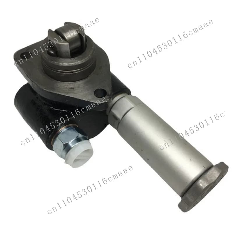 1, color: as shown in the picture, material: metal + plastic 10520-5960 engine, oil pump