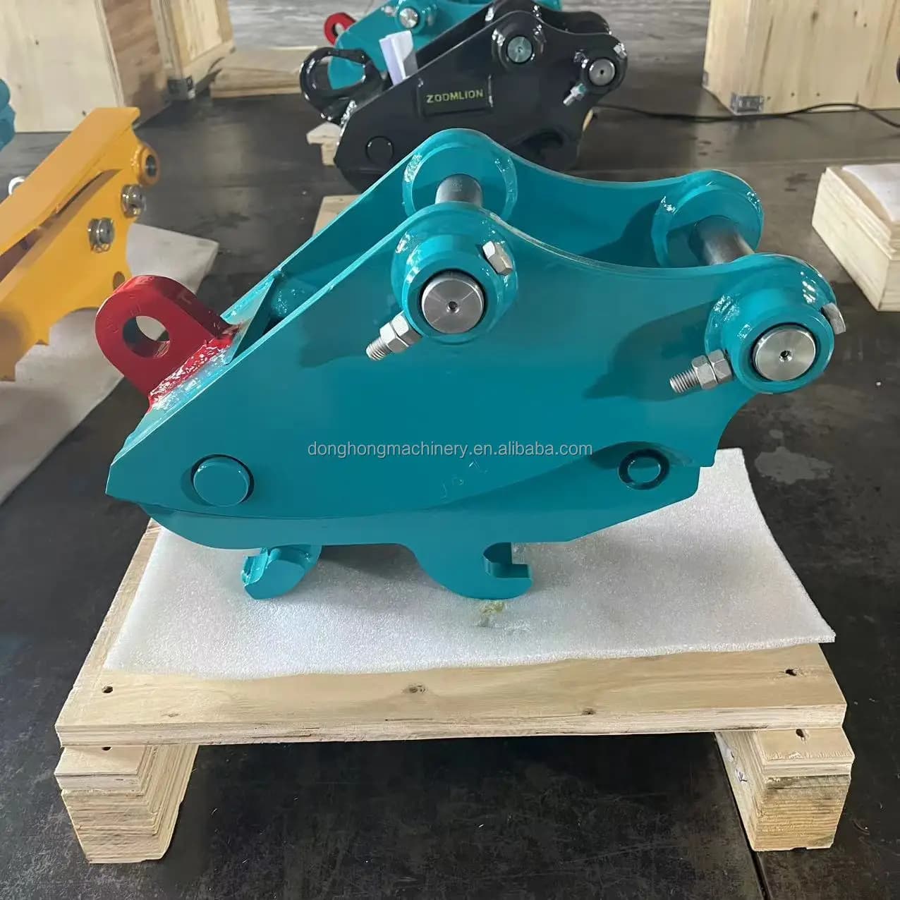 DHG 5-8 Ton Excavator Bucket Hydraulic Quick Hitch Multi Coupler With 45-50mm Pin Diameter