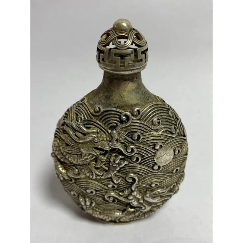 Ancient Crafts White Copper Silver-Plated Double Dragon Playing with Pearls Snuff Antique Collectible
