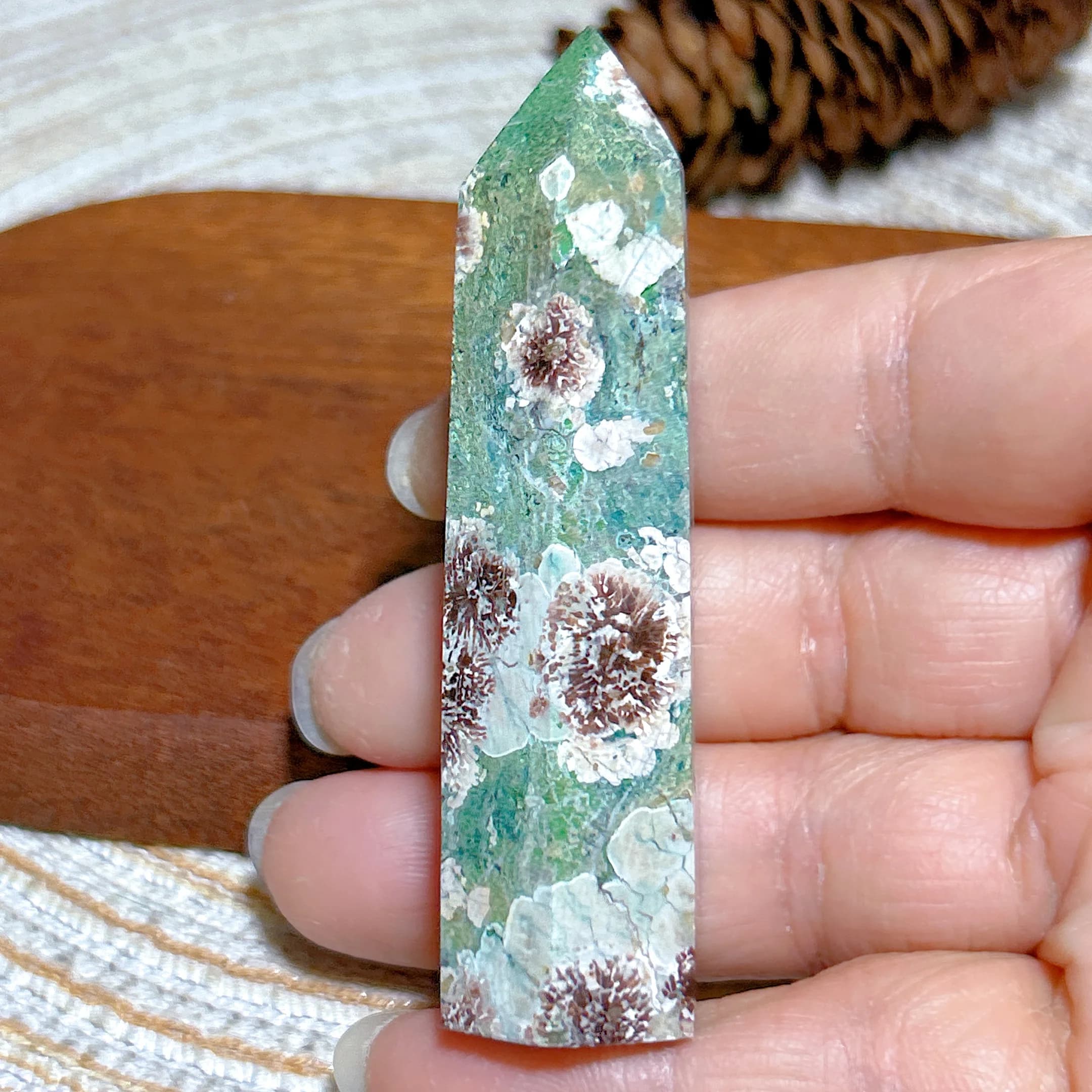 High Quality Natural Crystal Green Sakura Jasper Point Tower Healing Energy Reiki Ore Ornament Gift Home Decorations