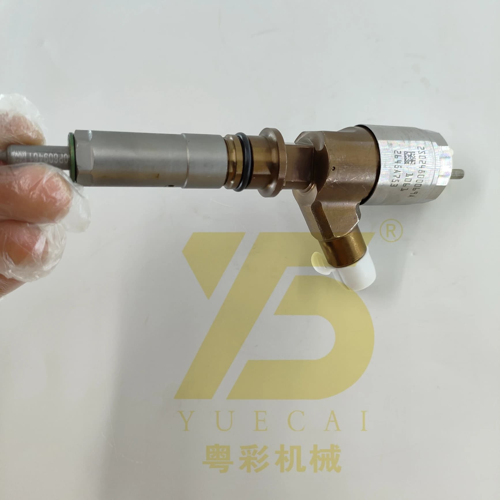 YUE CAI Excavator Injector 2959580 295-9580 For Diesel Engine Parts Nozzle Assembly