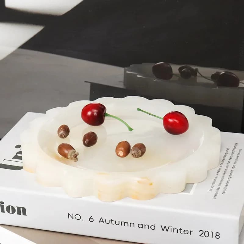 Natural Marble Travertine Serving Tray Luxury Stone Jewelry Plate Scalloped Edge Square Display Tray Home Decoration