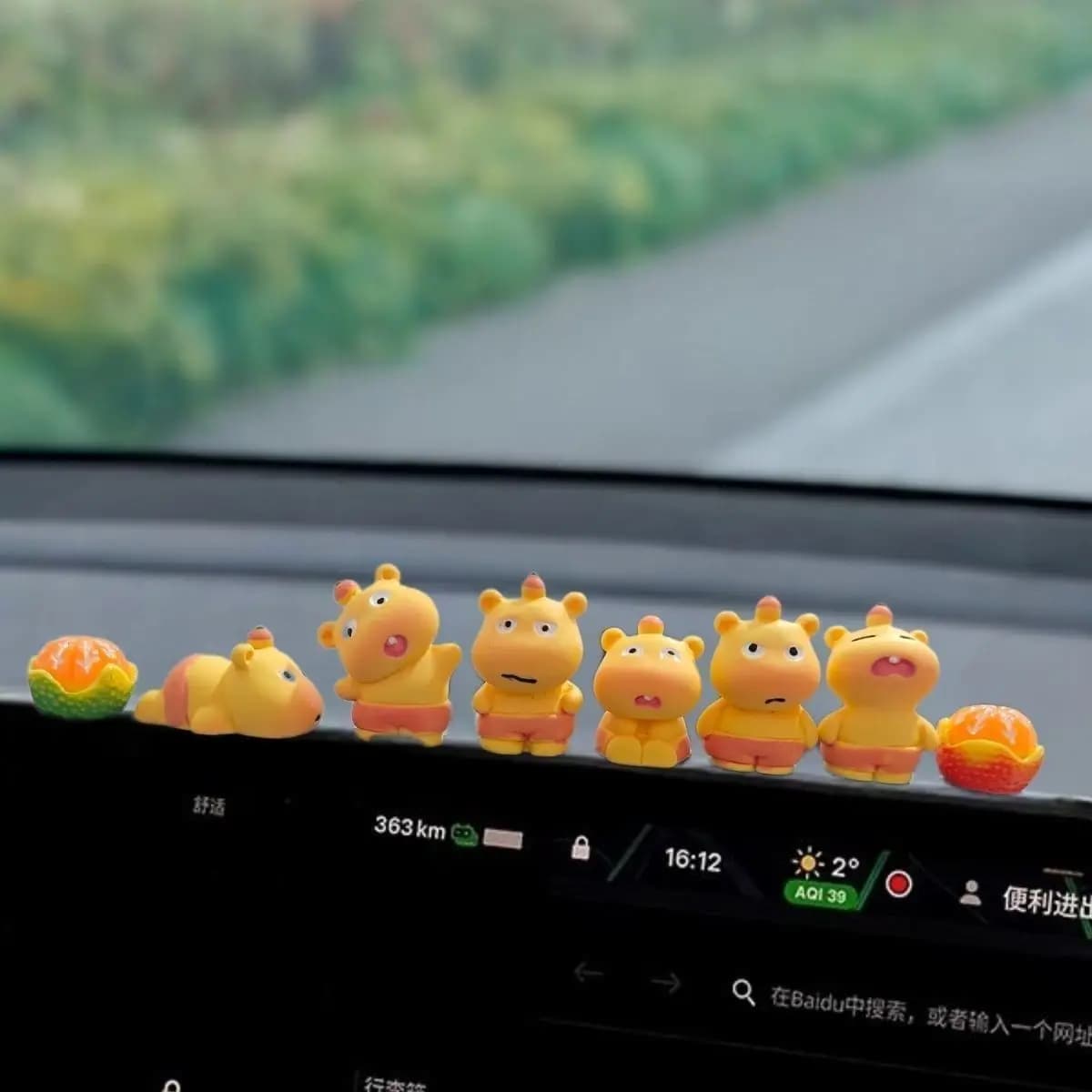 2025 Super Cute Capybara Car Dashboard Decor Trendy Creative Auto Accessories Desktop Ornament