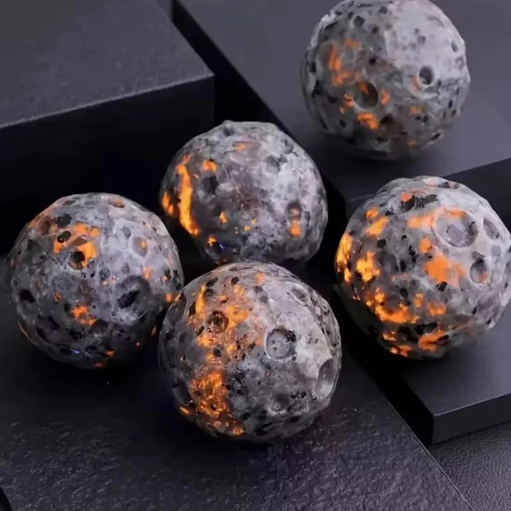 Natural Yooperlite Moonface Crystal Ball Reiki Healing Stone Decorative Sphere Divination Feng Shui Home Office Decor