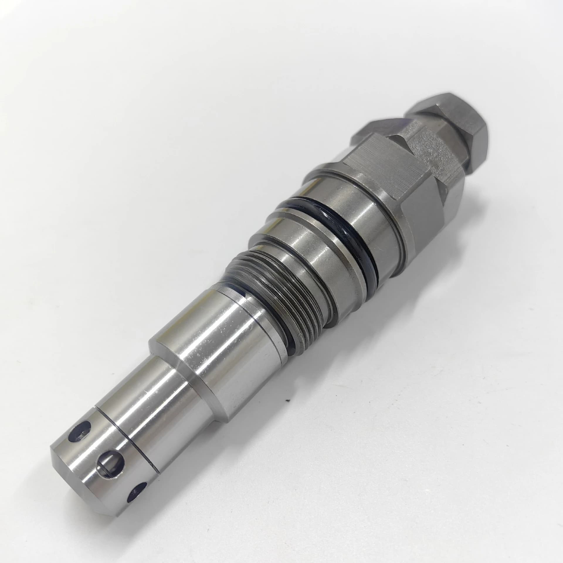 Accessories FactorySuitable for Loader Spare Parts Distribution Valve Main Gun