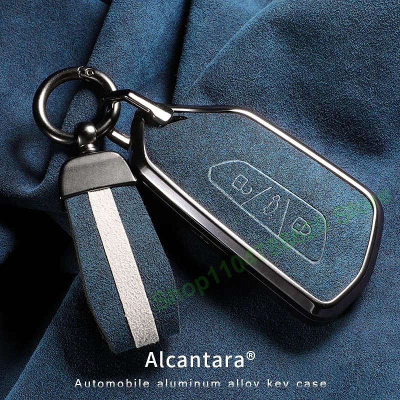 Car Suede Key Case Shell Keychain for Volkswagen Golf 8 Id4 Id3/id6x Interior Decoration Accessories