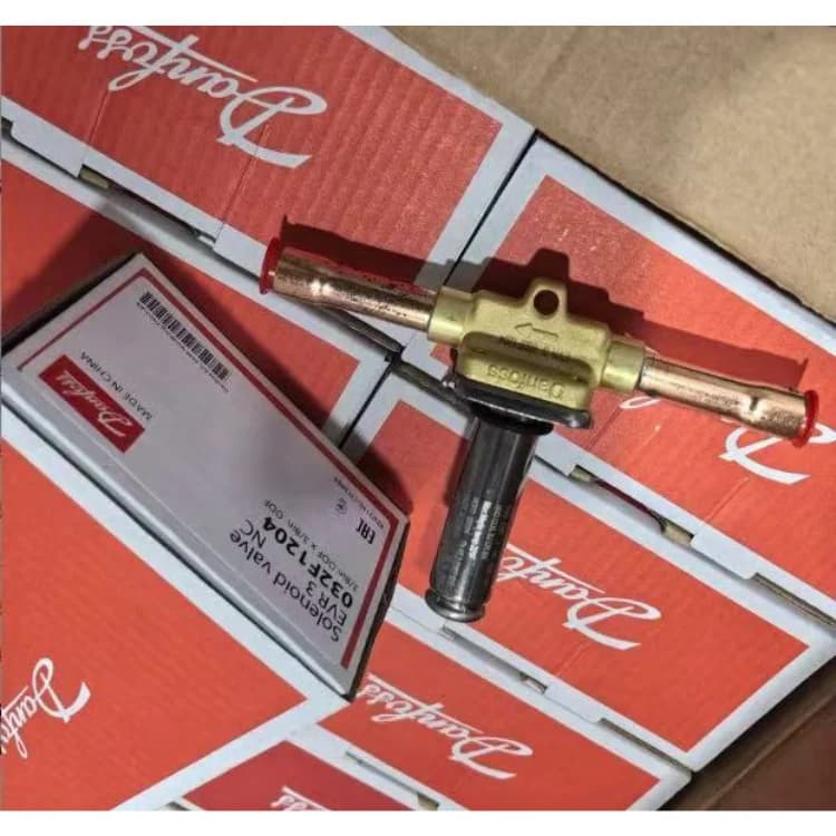 Danfoss 032F1204 Solenoid Valve Normally Closed 3/8 ODF EVR 3 for Refrigeration