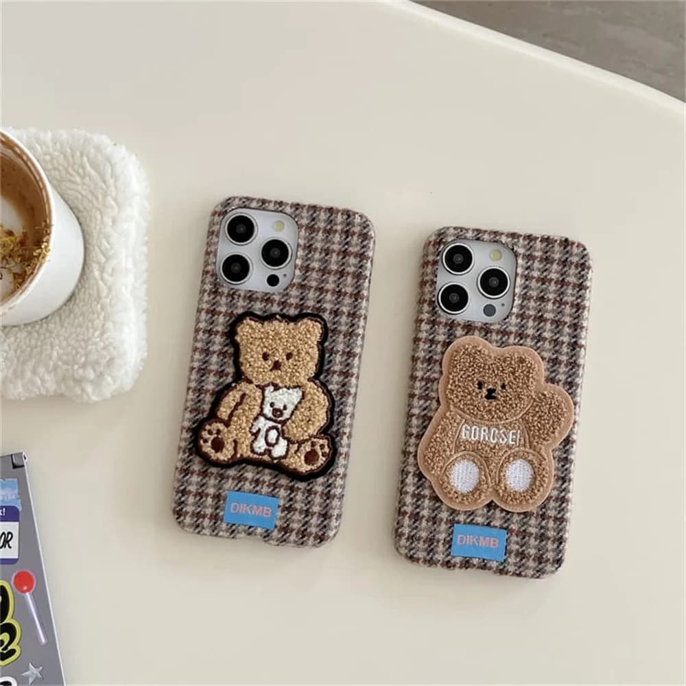 Korea Ins Cartoon 3D Embroidered bear Phone Case For iPhone 18 Pro 14 15 16 17 Pro Max Cover Shockproof Cute Plush Cases 18 Pro
