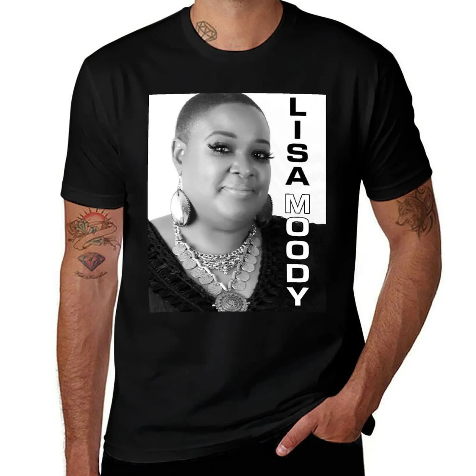 LISA MOODY B&W T-Shirt Plus Size Non-Shrink T-Shirt