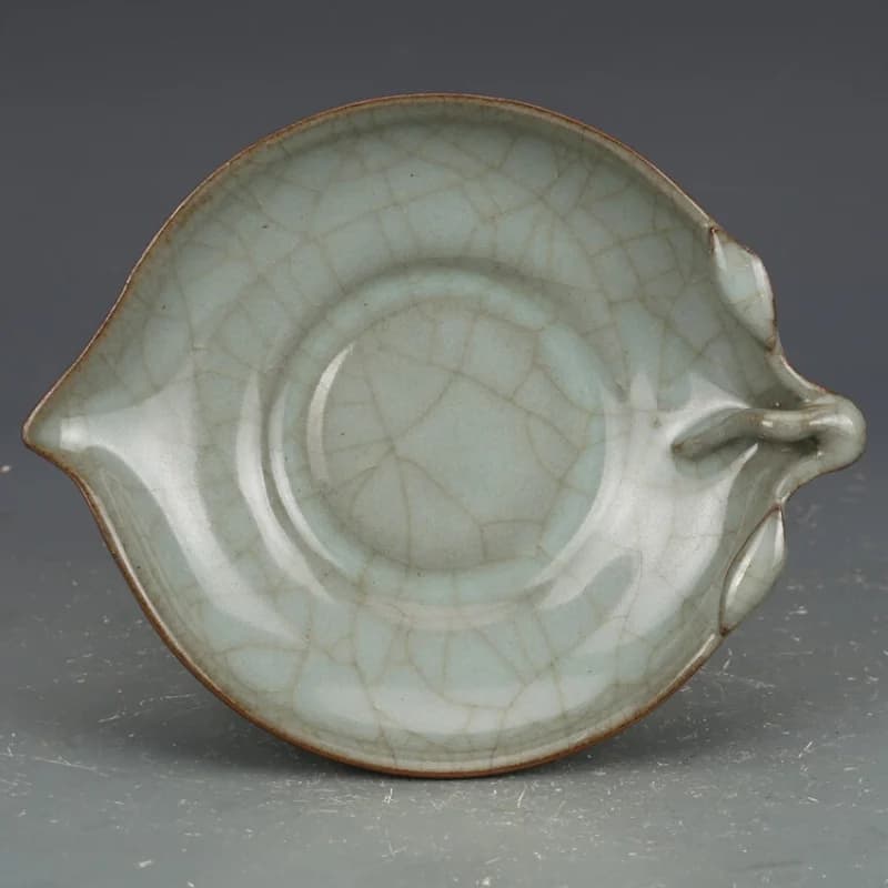 6.7" China Porcelain Guan Kiln Lavender Grey Glaze Peach Writing-brush Washer
