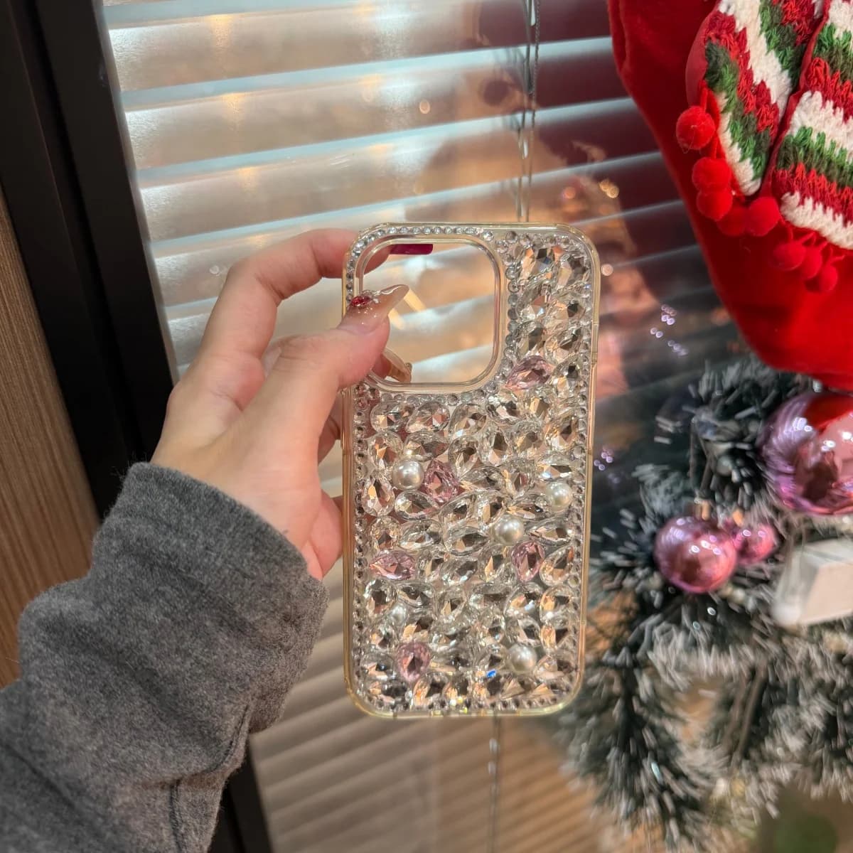Stylish Pearl Diamond Ins Style Mobile Phone Case for iphone 7-17 Pro Max Glitter Rhinestone Shockproof Handmade Back Cover