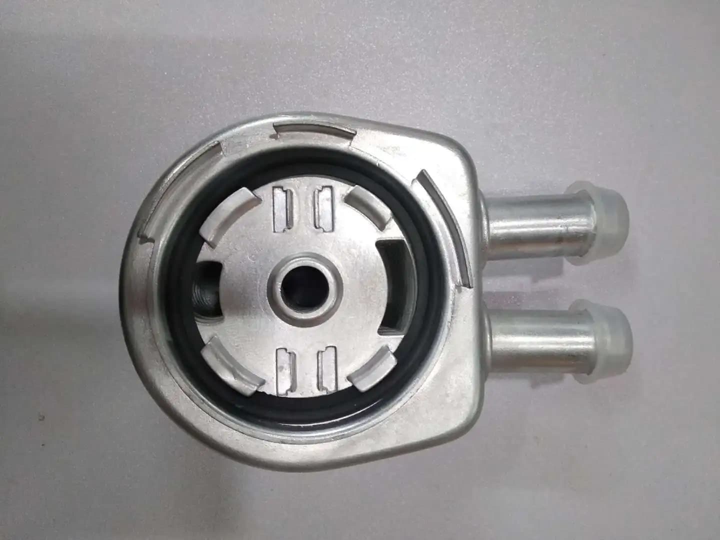 Factory OutletSuitable For Automotive Parts, Engine Oil Coolers LR025515
