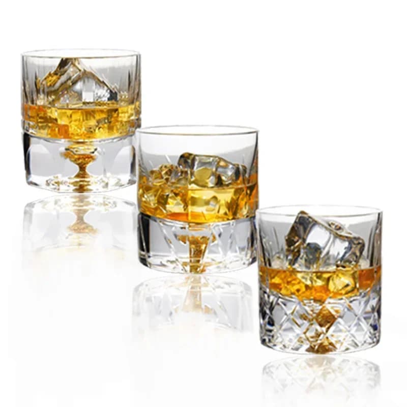 Gold foil whiskey glass hand-carved, high-end clubhouse Ice Hockey engraved cup