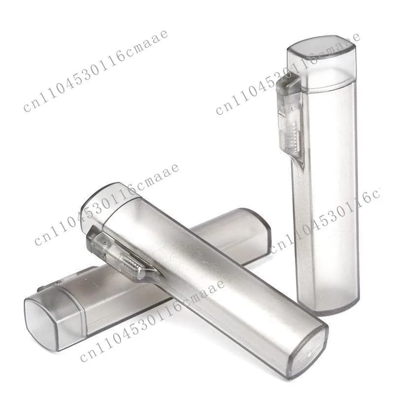 Universal plastic cigarette holder box portable box storage box portable cigarette holder protective cover