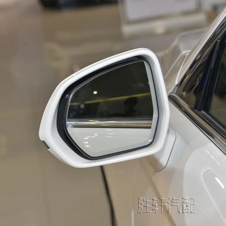 For Ford Taurus 15-18 models with heated blind spot and auxiliary rearview mirror surface for reverse mirrors