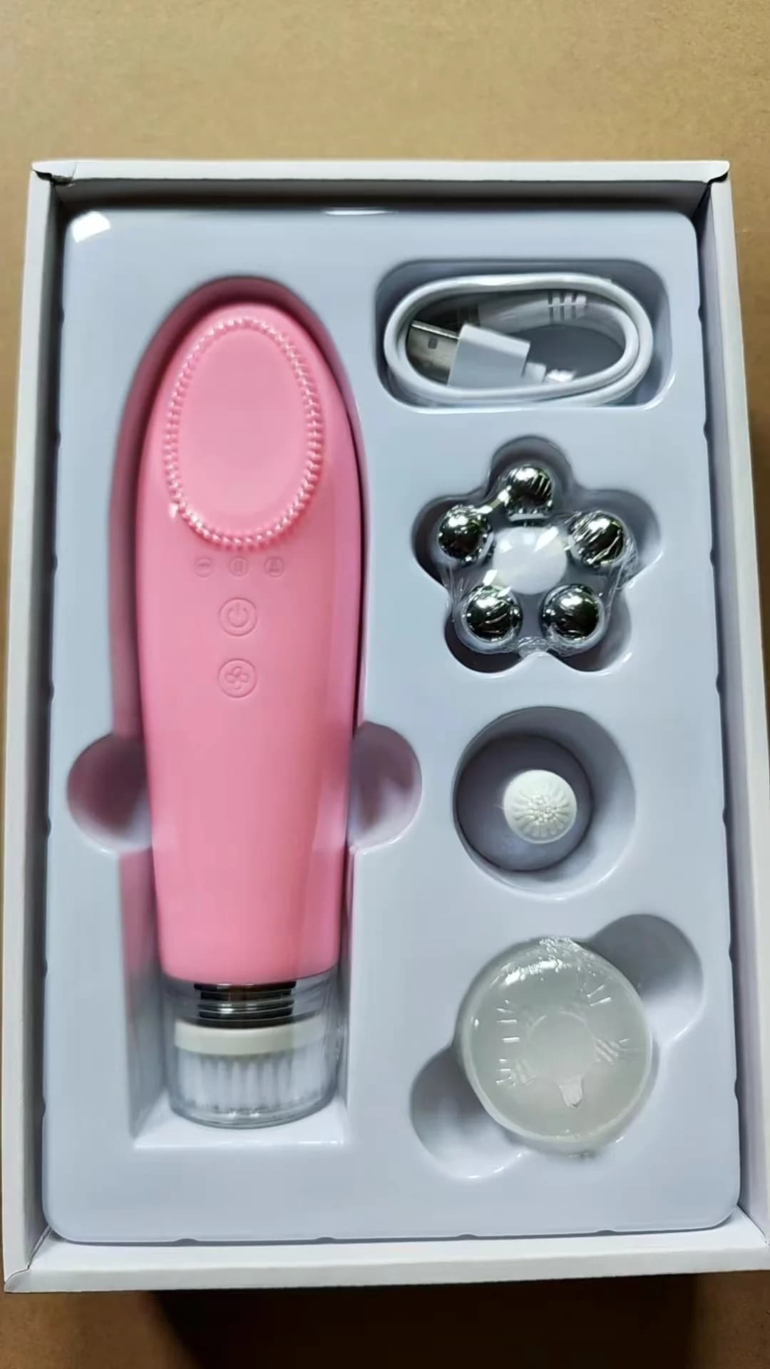 4 In1 Electric Silicone Blackhead Exfoliating Skin Tightening Massage Tool Home Spa Face Cleaner Care Face Brush Cleanser