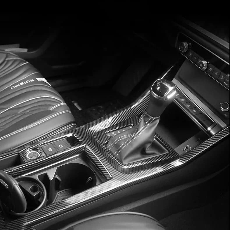 Carbon Grain Interior Trim Accessories For LHD Audi Q3 F3 2019‑2025 Dashboard Door Air Outlet Frame Gearshift Panel Decor Cover
