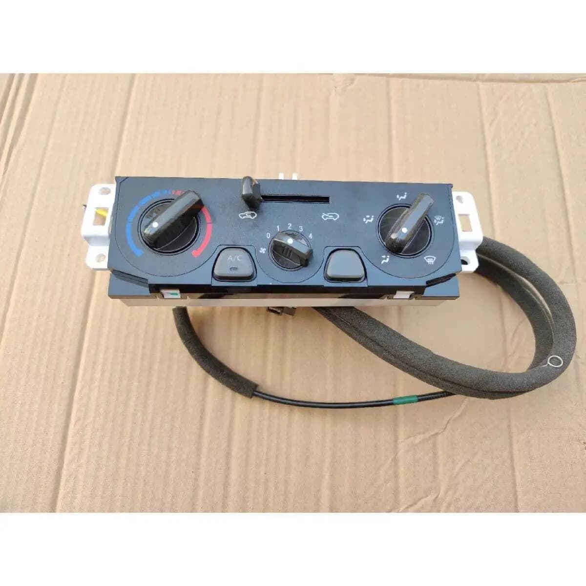 8112000-P00 Air conditioning control panel A/C suitable to Great Wall WINGLE 3 WINGLE 5 STEED