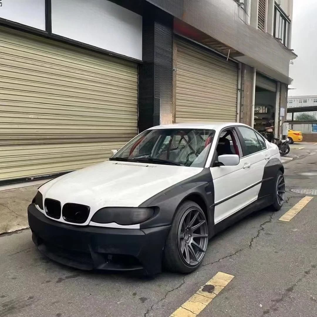 New for E46 4-Door Wide Bumper