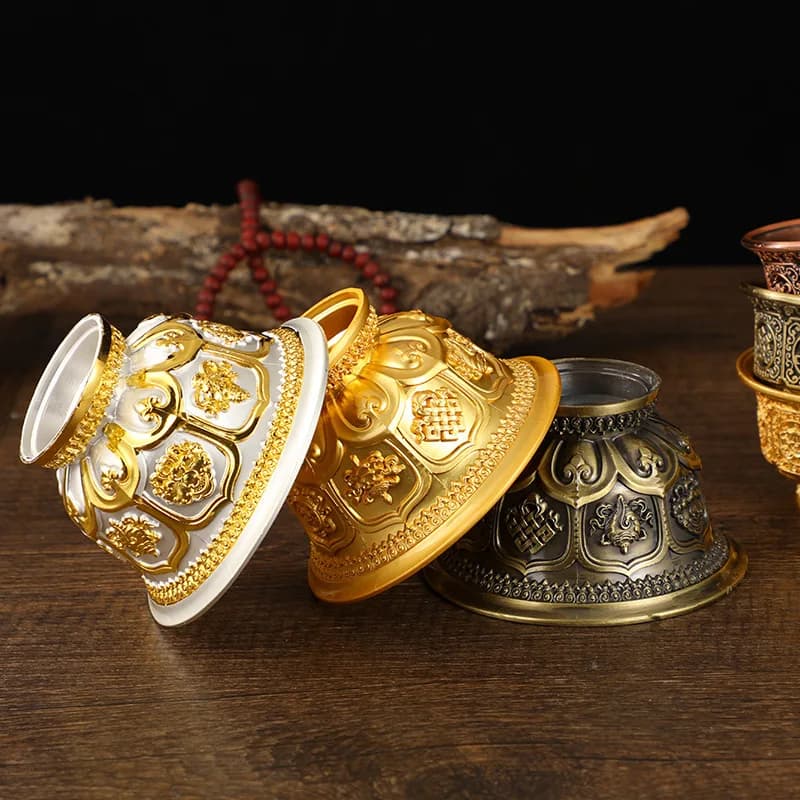 Alloy Eight Auspicious Offering Cups Golden Bronze Gilded Inlaid Seven Gems