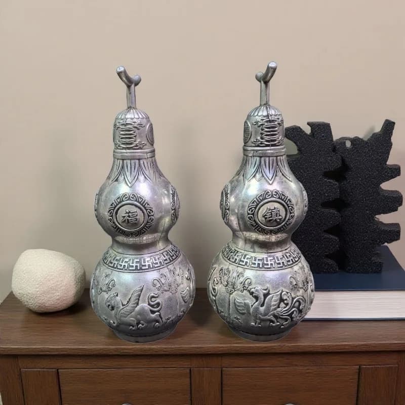 Antique and old four divine beasts copper gourd pendant hollow bedroom home decoration Fulu ornament handicrafts