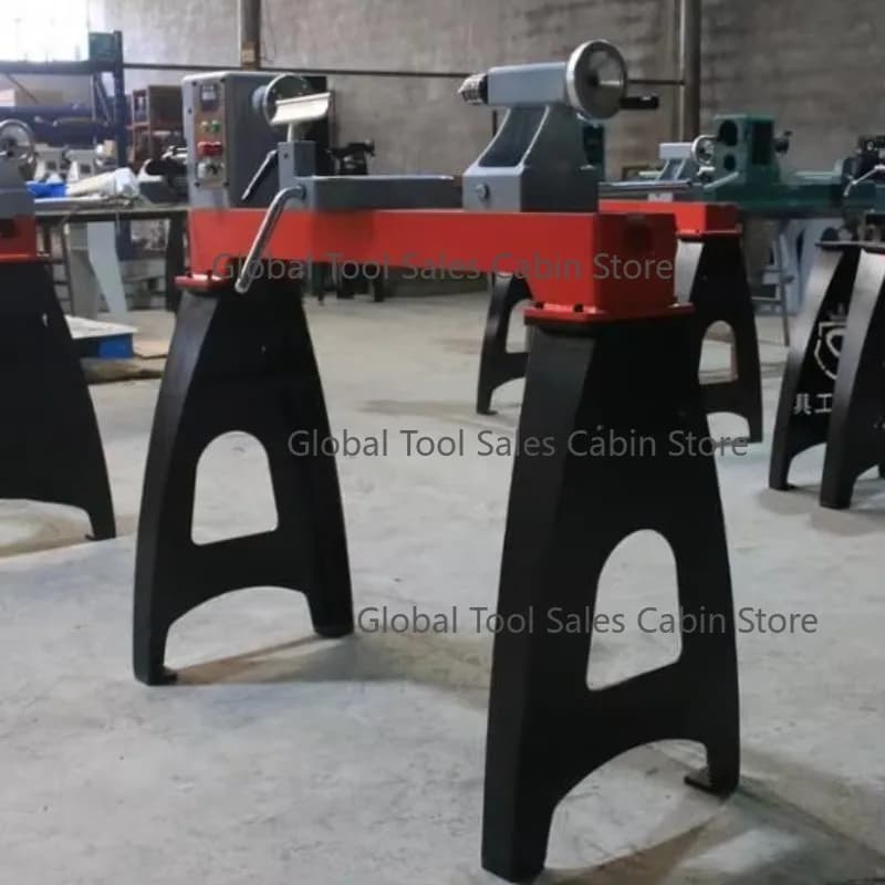 A Serious Lathe Which Is Ideal for Heavy  Wood Turning  with the Head Stock Rotates to Allow for Turning Larger Bowls
