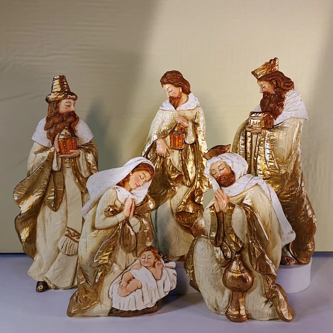 5Pcs Christmas Nativity Scene Figurines Set Resin Holy Family Three Kings Statue Indoor Xmas Decor Christian Gift Home Ornament