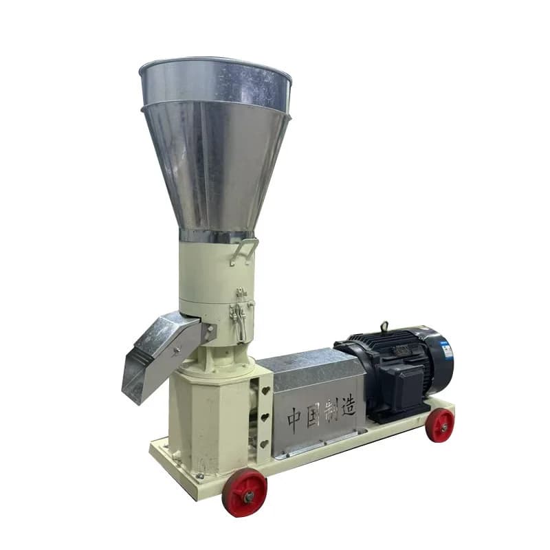 The discharge is uniform and does not block the material, and the new small pellet feed machine is pressed and rotated.
