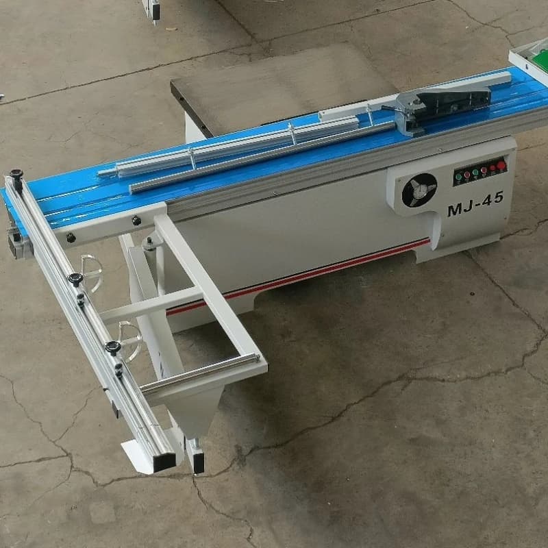 Precision push table for woodworking, saw-type electric plastic board
