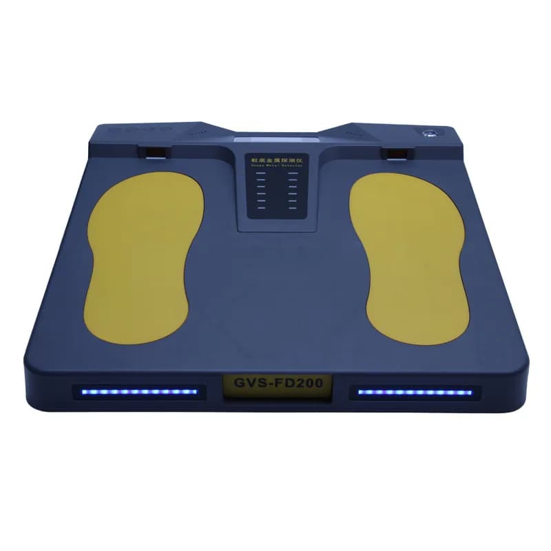 Foot detector, high-sensitivity voice broadcast